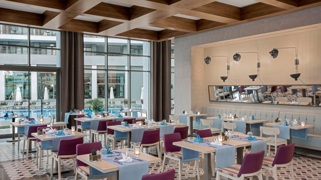 Acanthus & Cennet Barut Collection