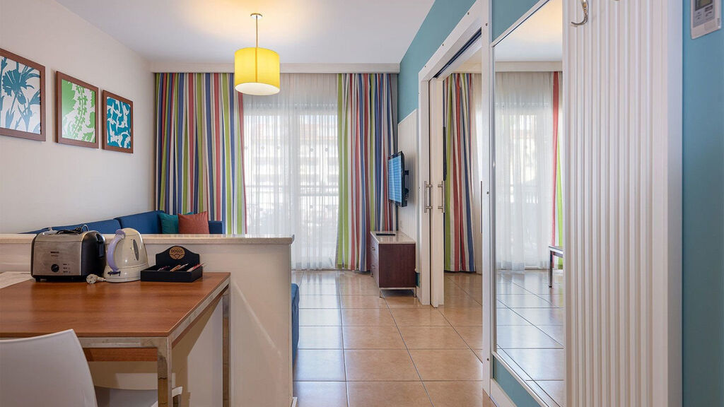 Barut B Suites