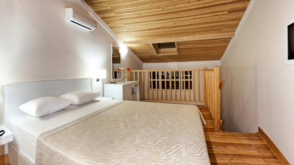 Batihan Beach Resort