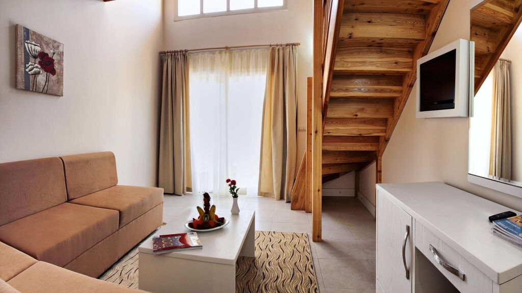 Batihan Beach Resort