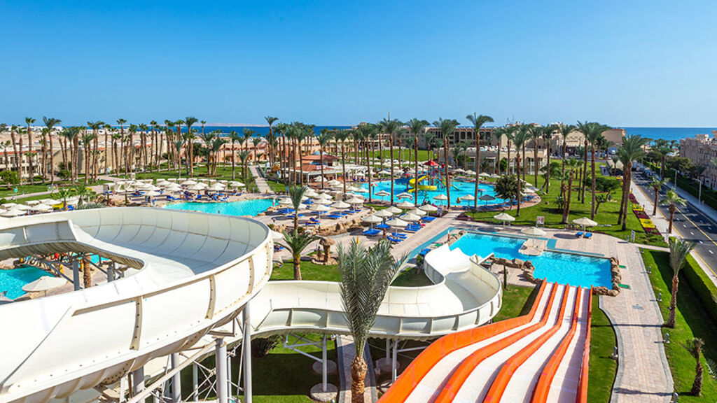 Beach Albatros Resort