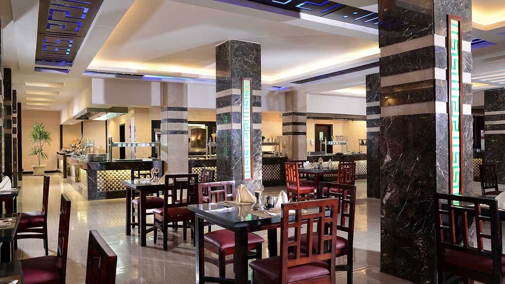 Beach Albatros Resort