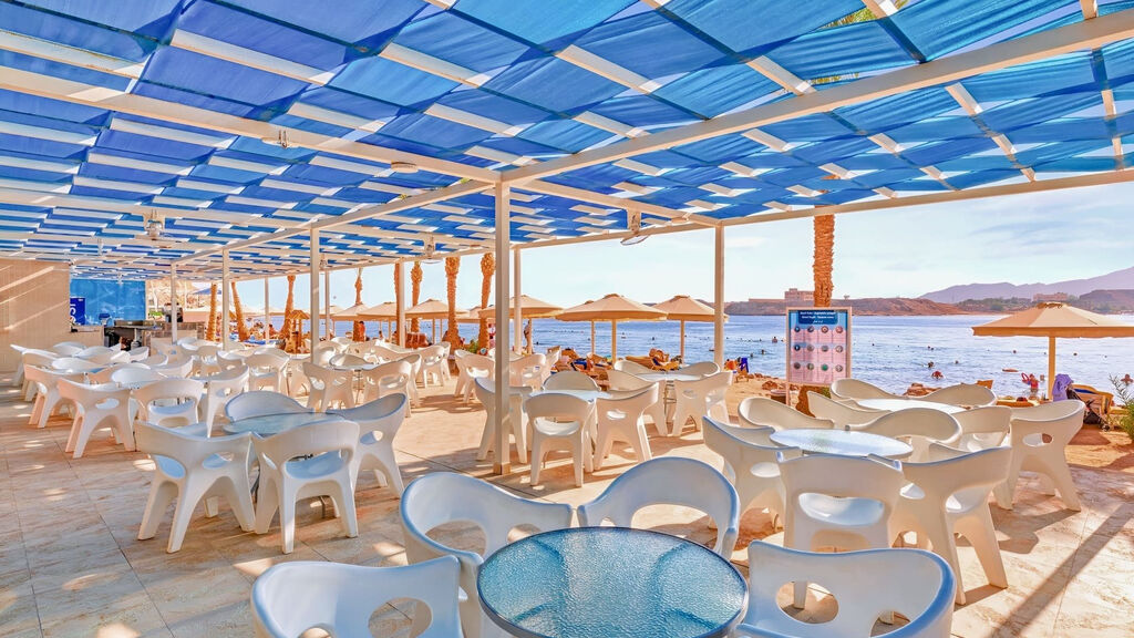 Beach Albatros Resort