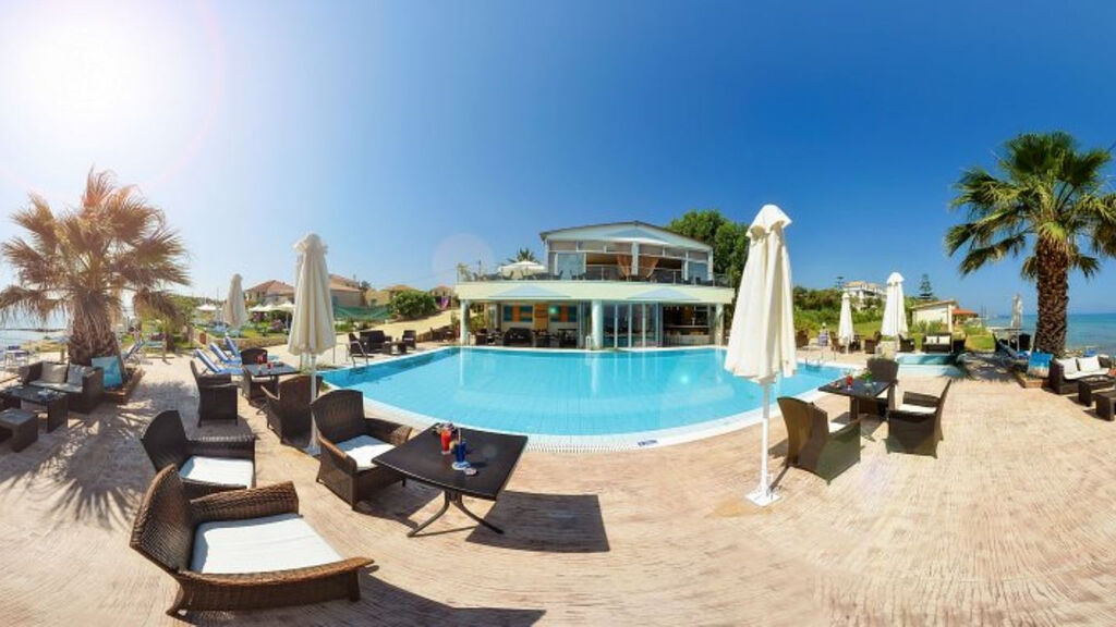 Belussi Beach Hotel & Suites