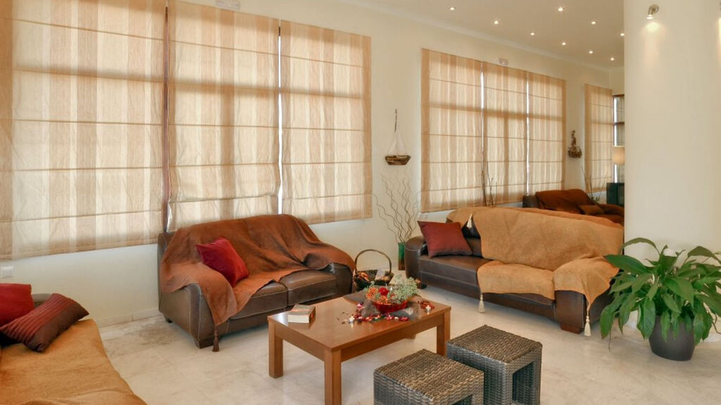 Belussi Beach Hotel & Suites