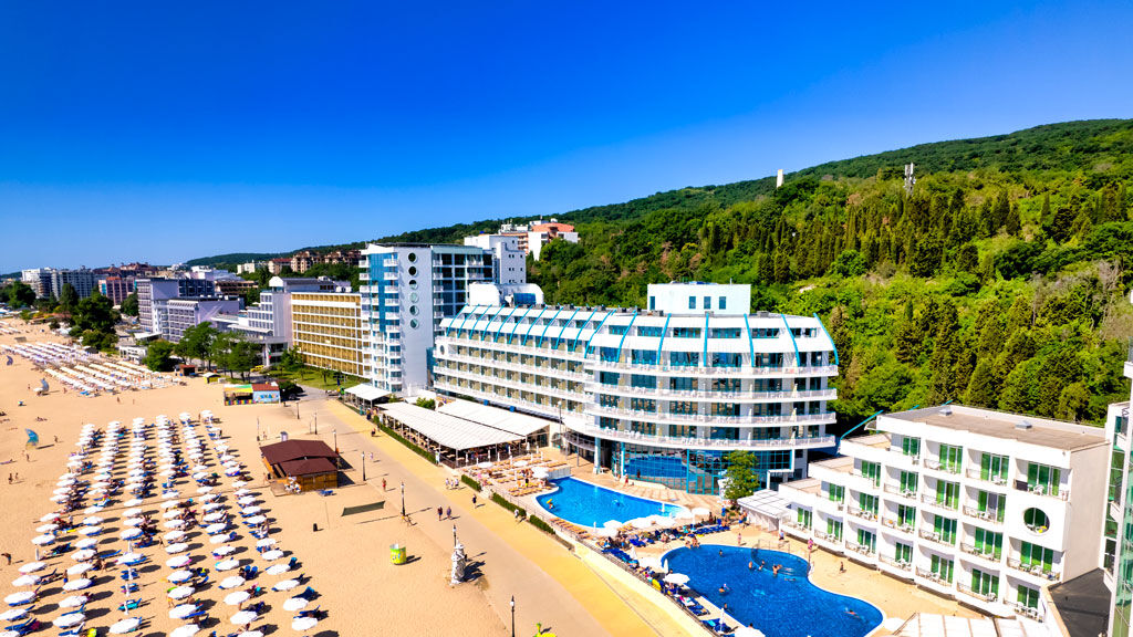 Berlin Golden Beach Alexandria Club