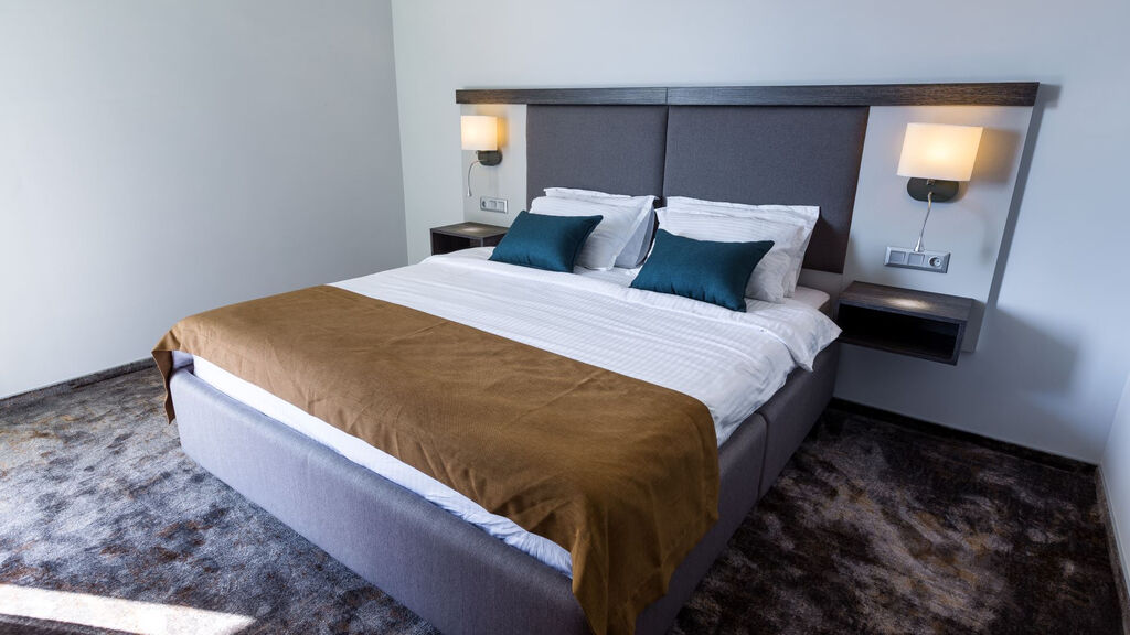 Best Western Plus Premium Inn & Casino