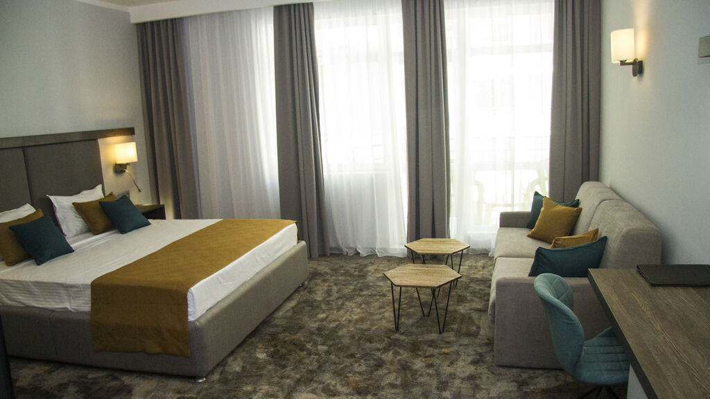 Best Western Plus Premium Inn & Casino