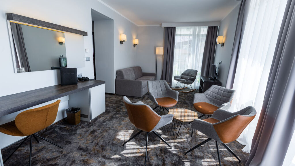 Best Western Plus Premium Inn & Casino