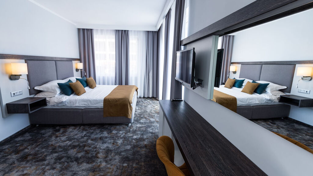 Best Western Plus Premium Inn & Casino