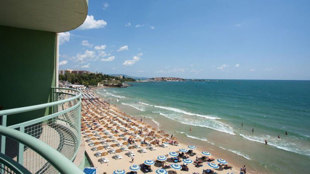 Bilyana Beach