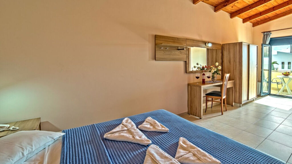 Blue Aegean Hotel & Suites