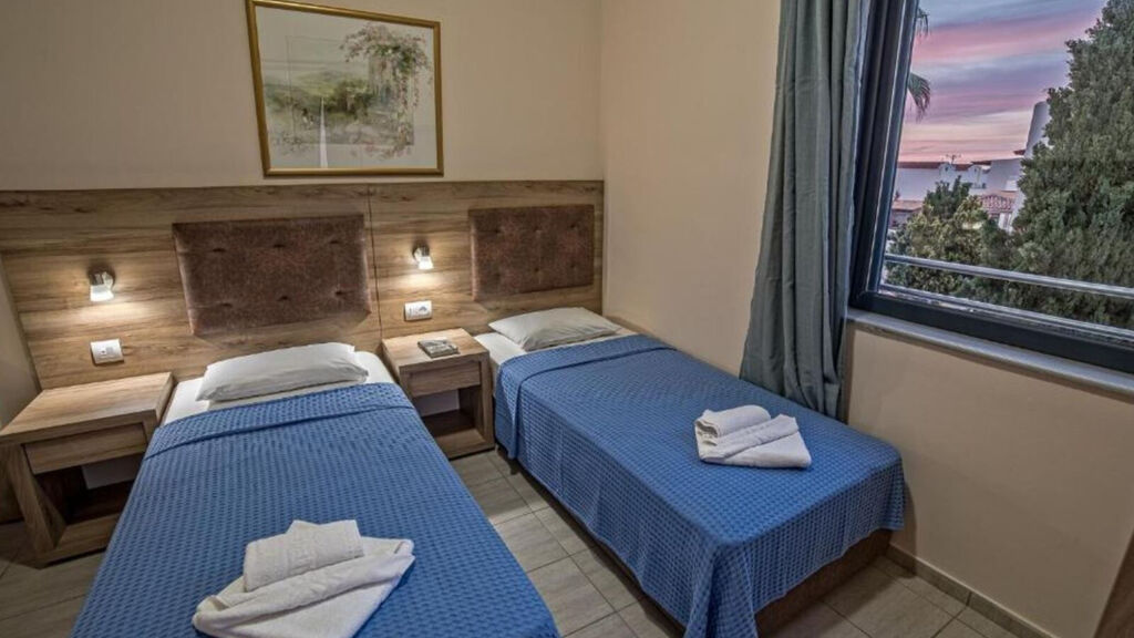 Blue Aegean Hotel & Suites