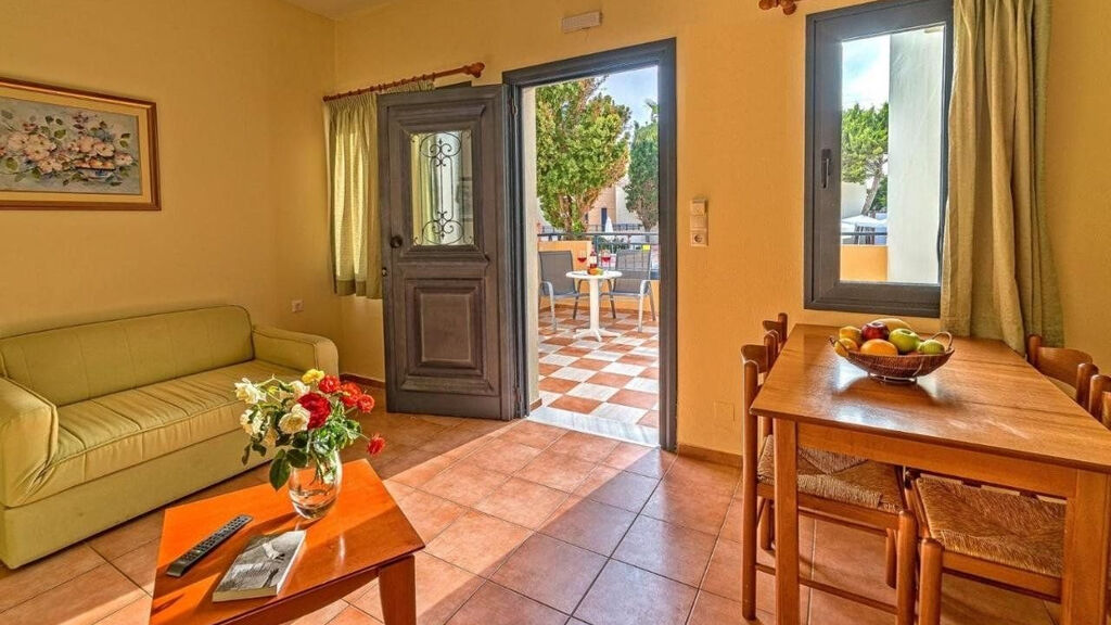 Blue Aegean Hotel & Suites