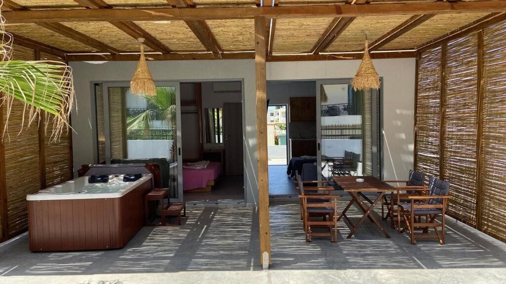 Blue Aegean Hotel & Suites