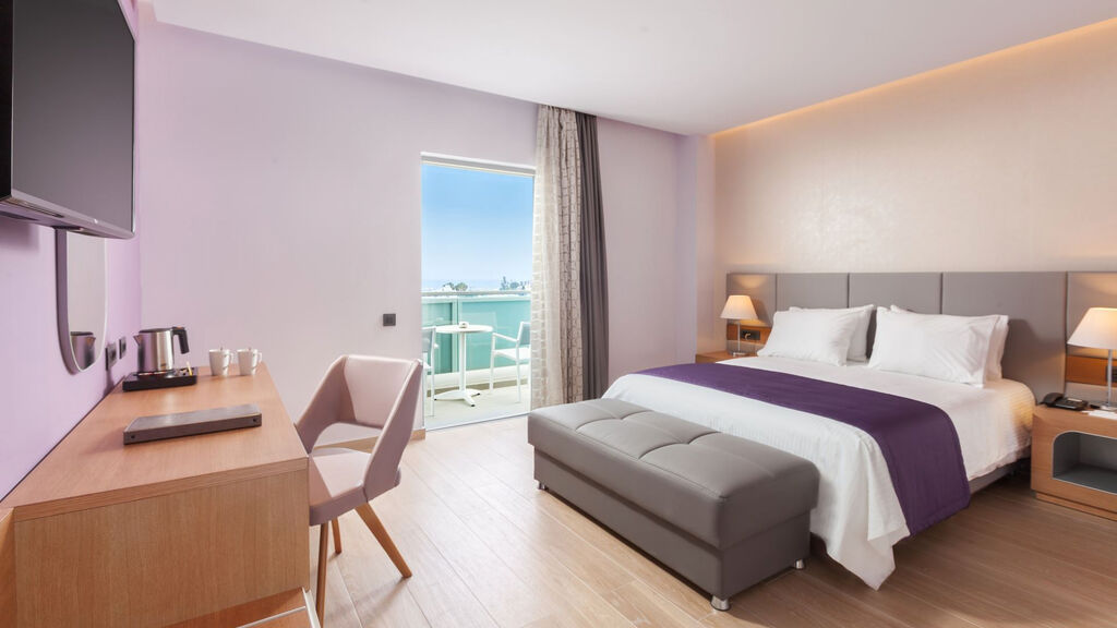 Blue Lagoon City Hotel