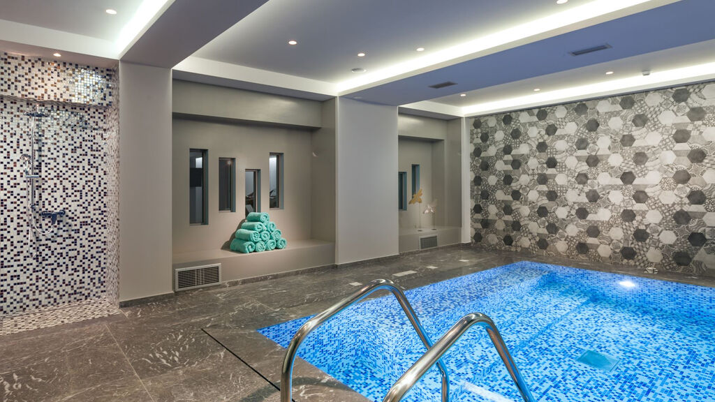 Blue Lagoon City Hotel