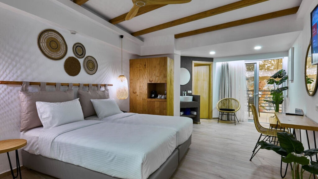 Blue Marine Resort & Spa