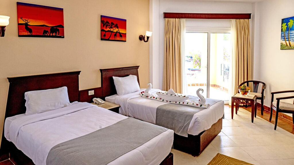Blue Reef Resort