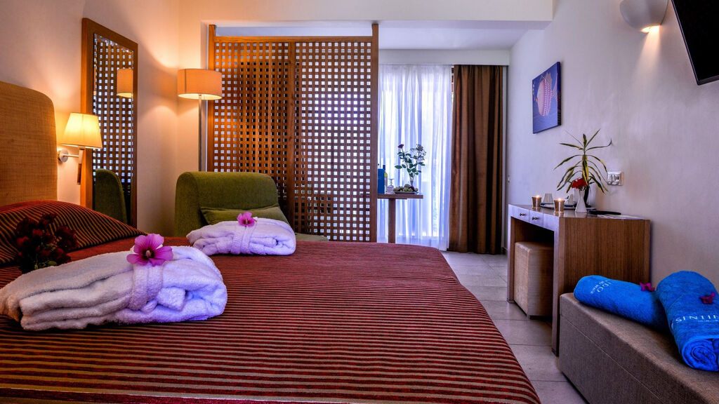 Blue Sea Beach Affiliated By Melia