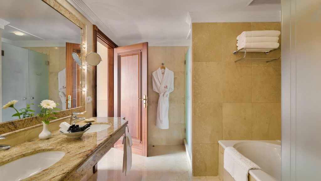 Botanico & The Oriental Spa Garden