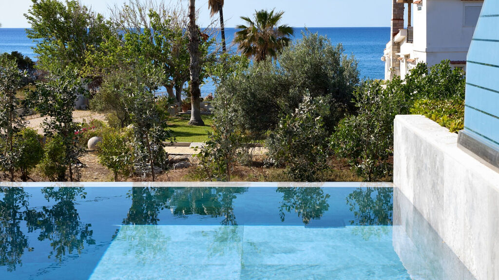 Boutique 5 Hotel & Spa