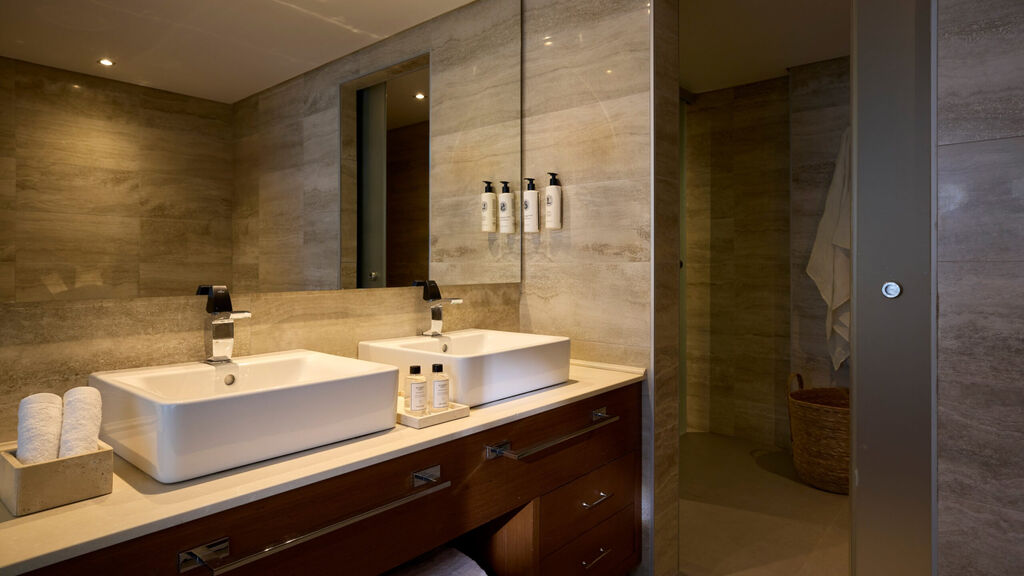 Boutique 5 Hotel & Spa