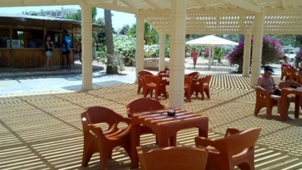 Brayka Beach Resort