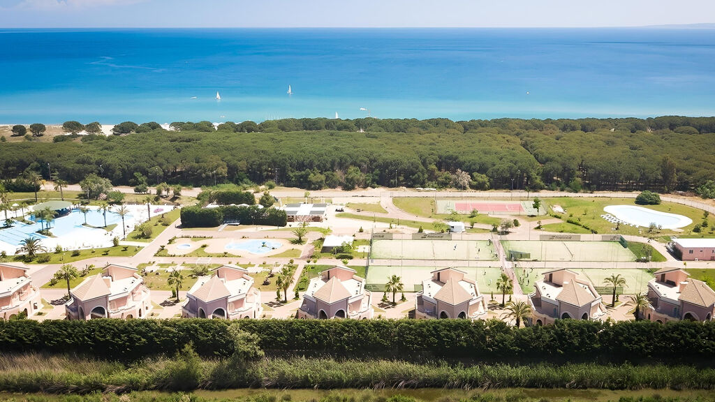 Bv Airone Resort