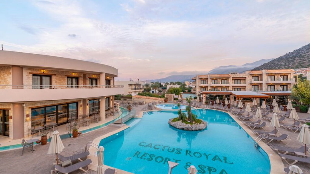 Cactus Royal Resort And Spa