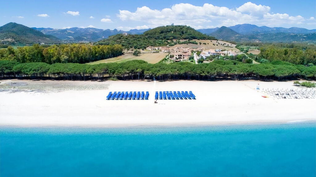 Cala Luas Resort