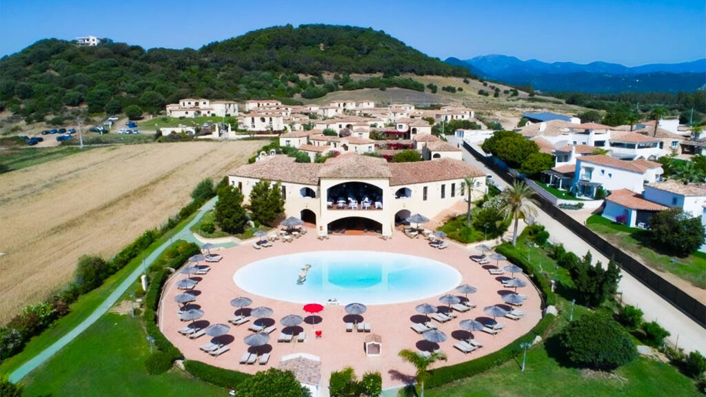 Cala Luas Resort