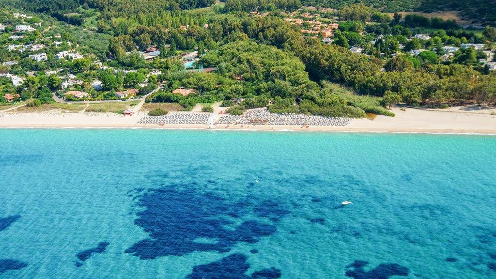 Calaserena Village
