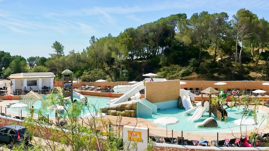 Calimera Fido Gardens