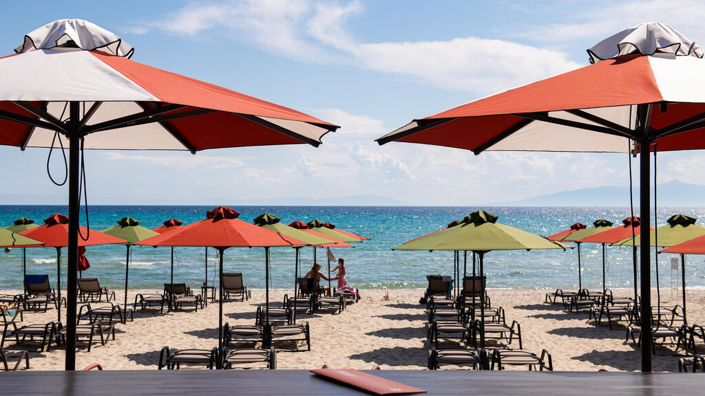 Simantro Beach