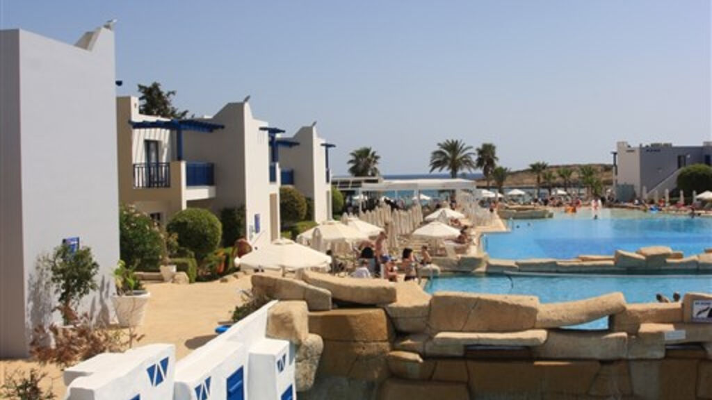 Callisto Holiday Village