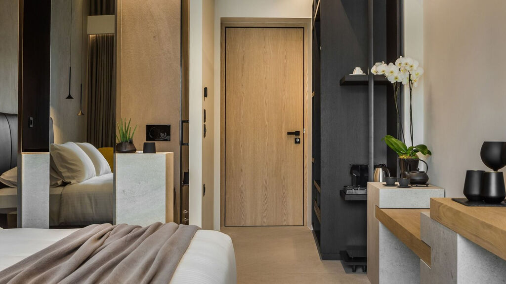 Canale Hotel & Suites