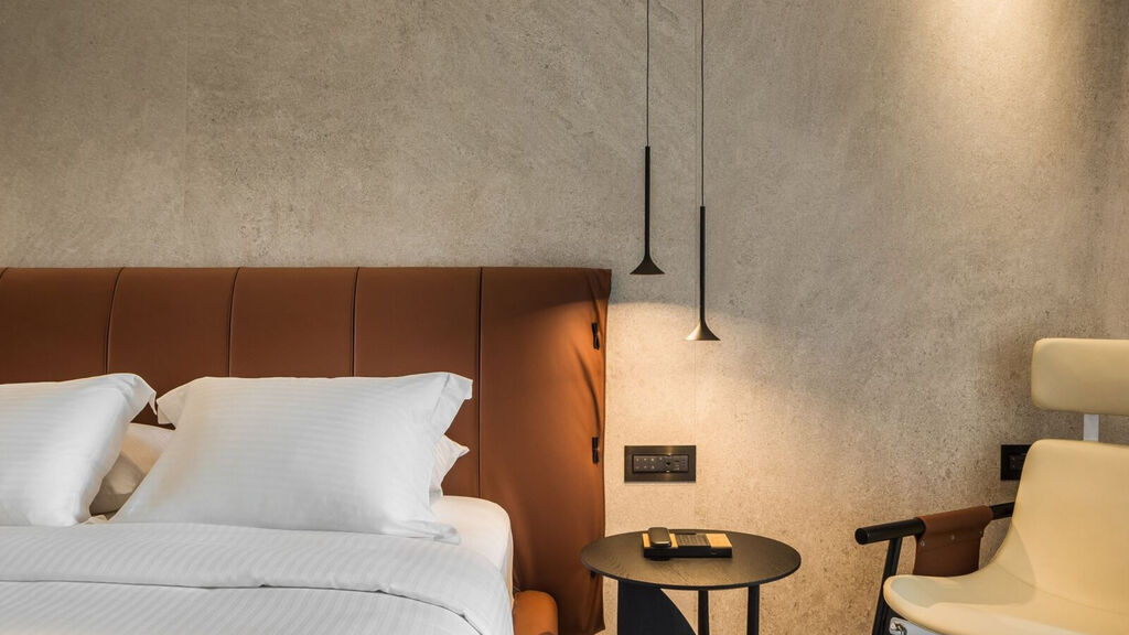 Canale Hotel & Suites