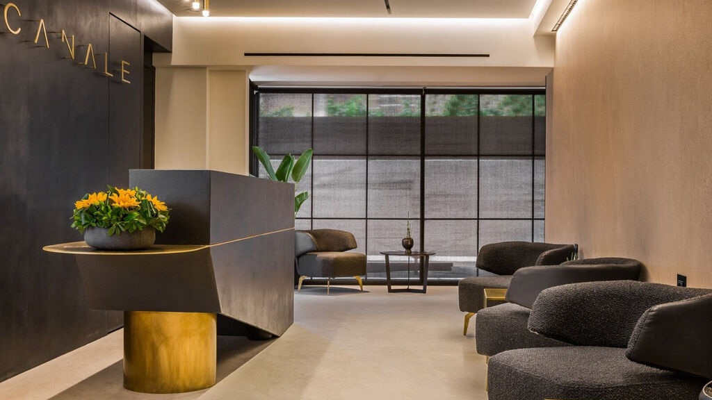 Canale Hotel & Suites