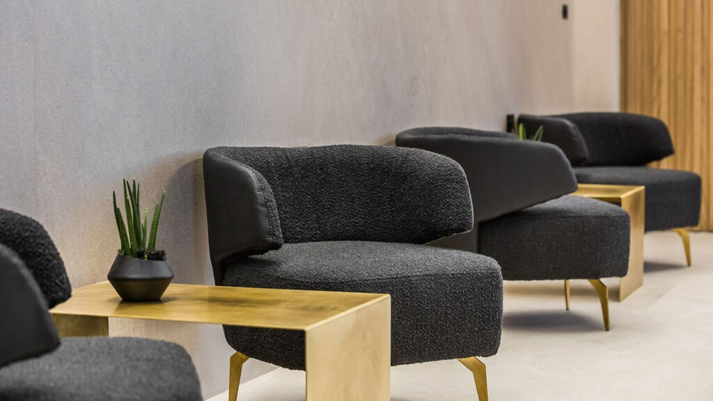 Canale Hotel & Suites