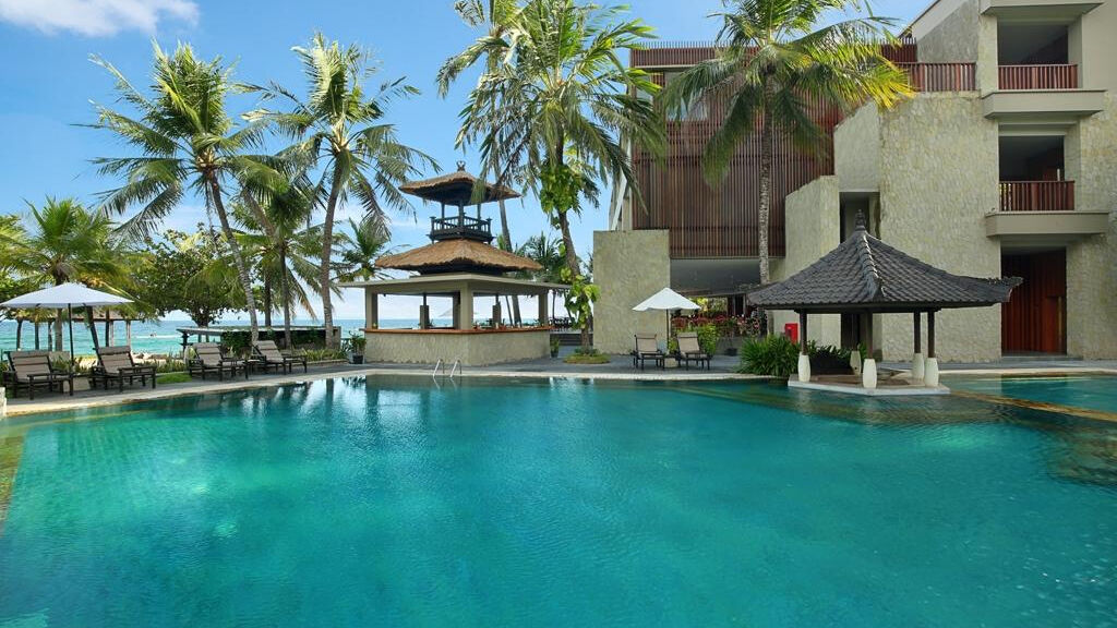 Candi Beach Resort & Spa
