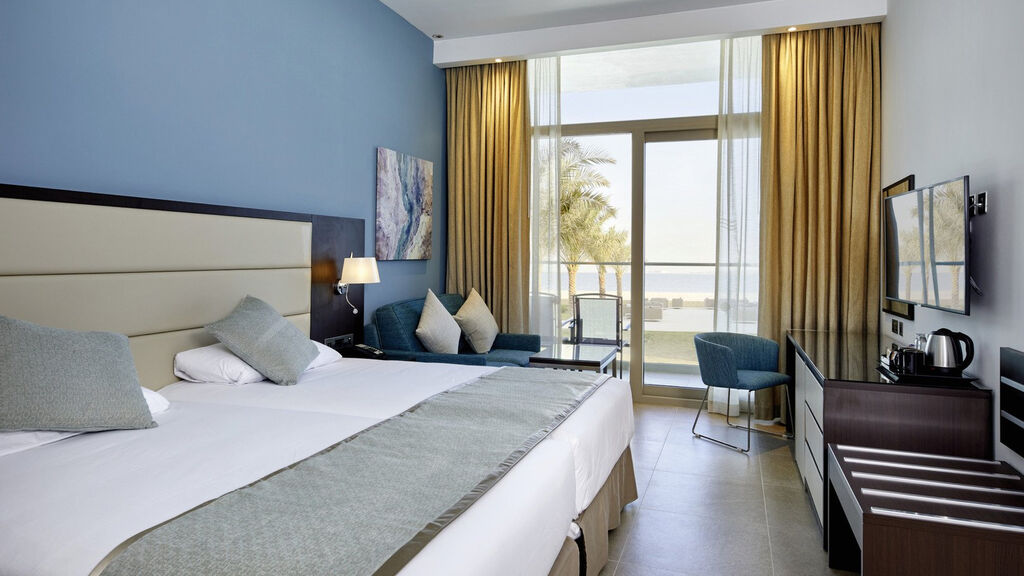 Candi Beach Resort & Spa