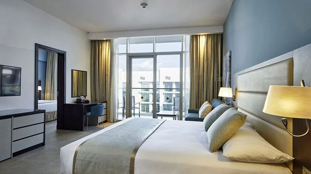Candi Beach Resort & Spa