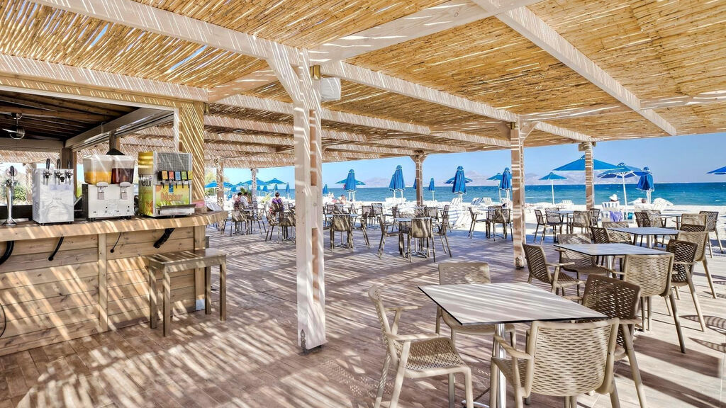 Caravia Beach