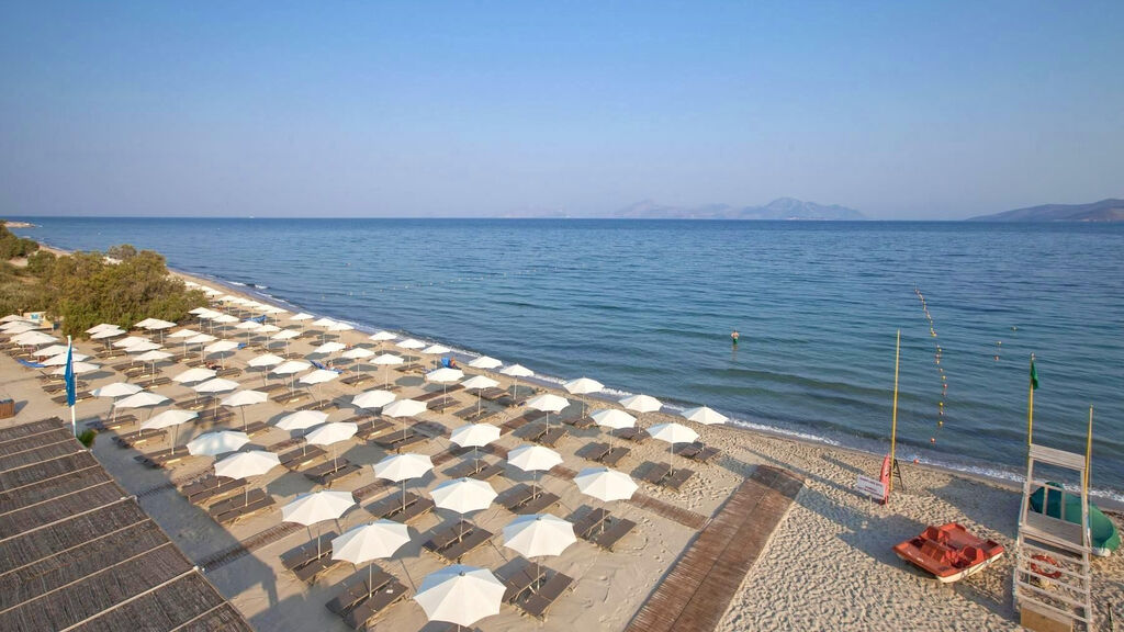 Caravia Beach