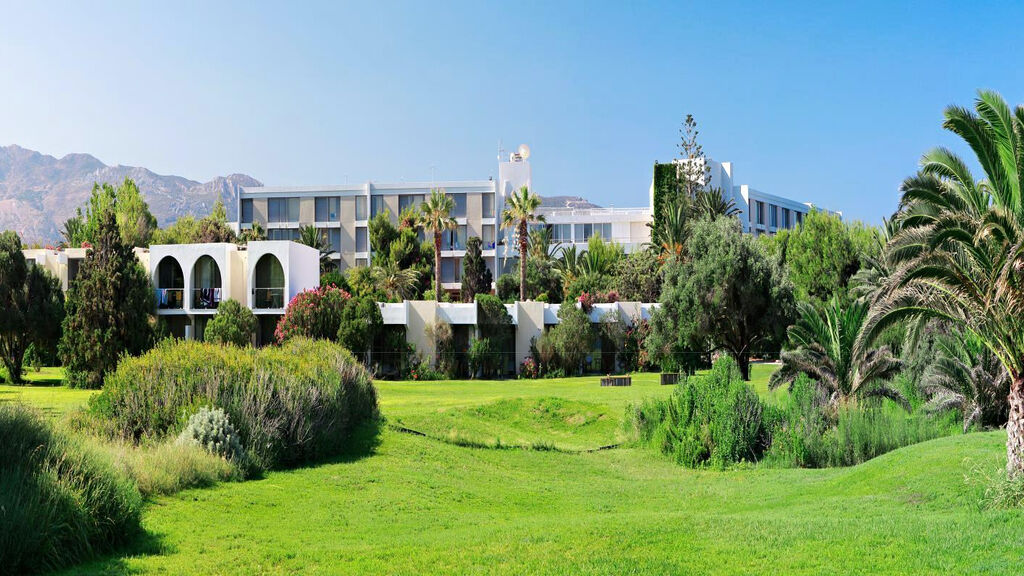Caravia Beach