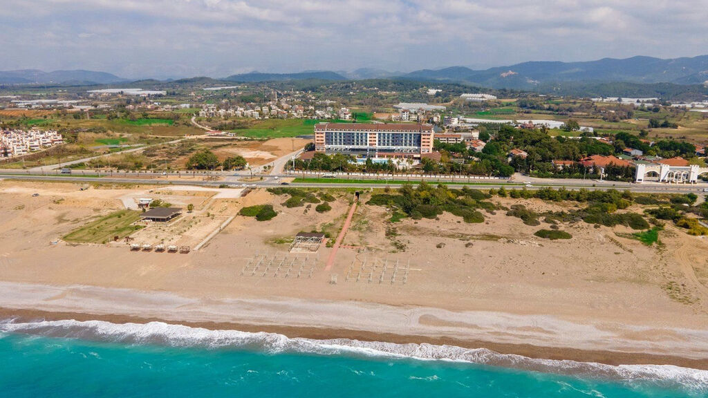 Casa Fora Beach Resort