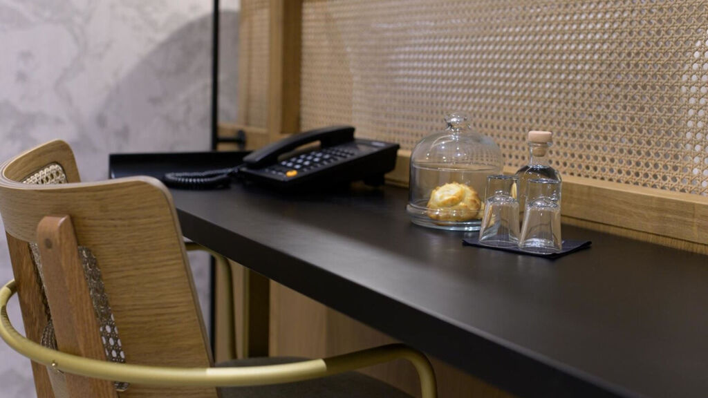 Castello Boutique Suites By The Sea