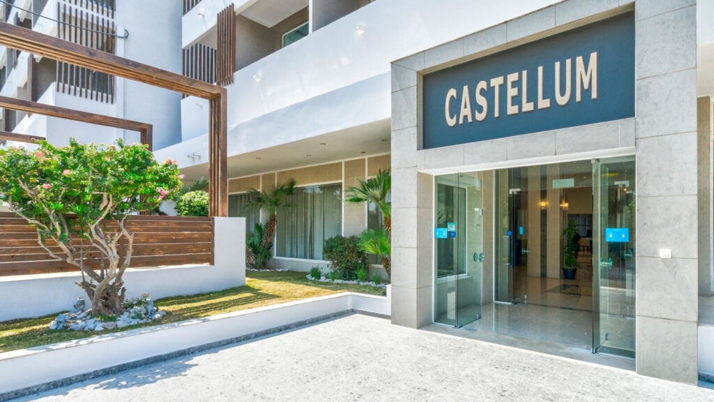 Castellum Suites