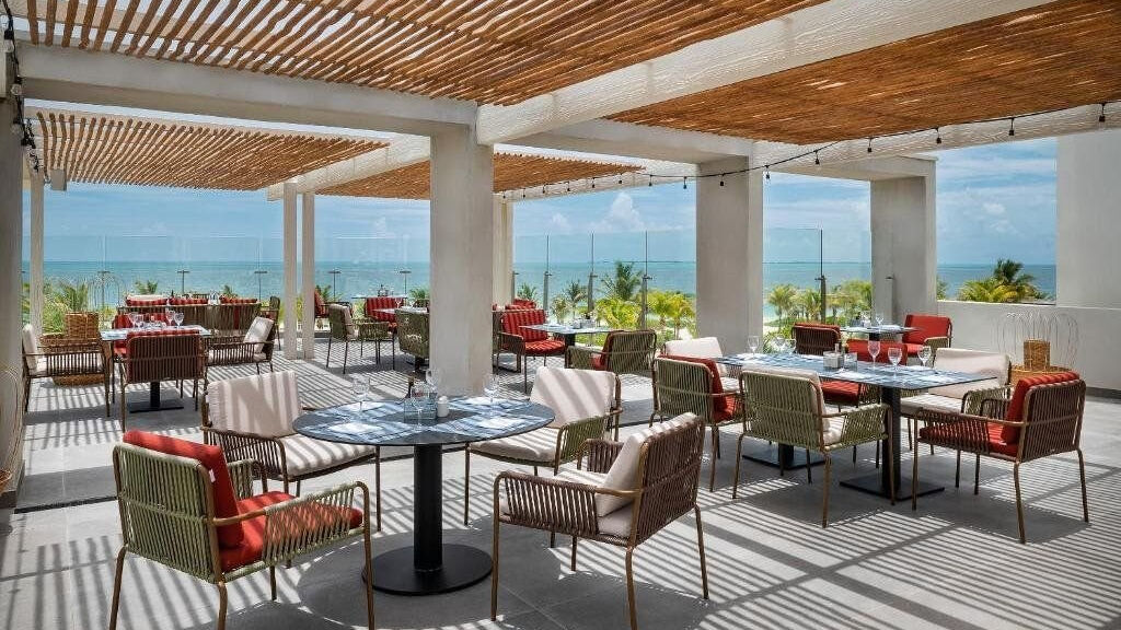 Catalonia Grand Costa Mujeres